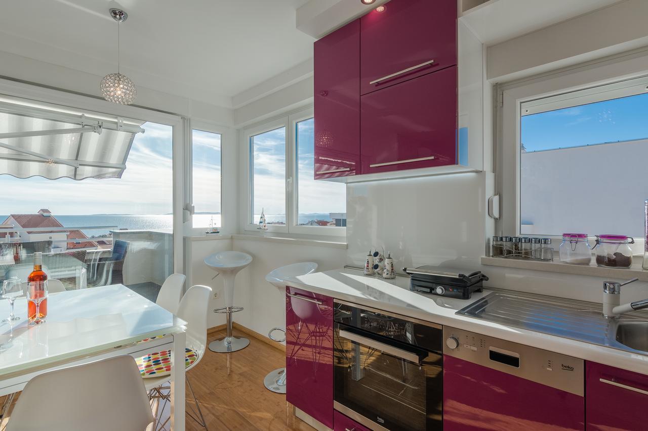 노바야 Fucshia Dreams, Brand New Penthouse For 8 아파트 외부 사진