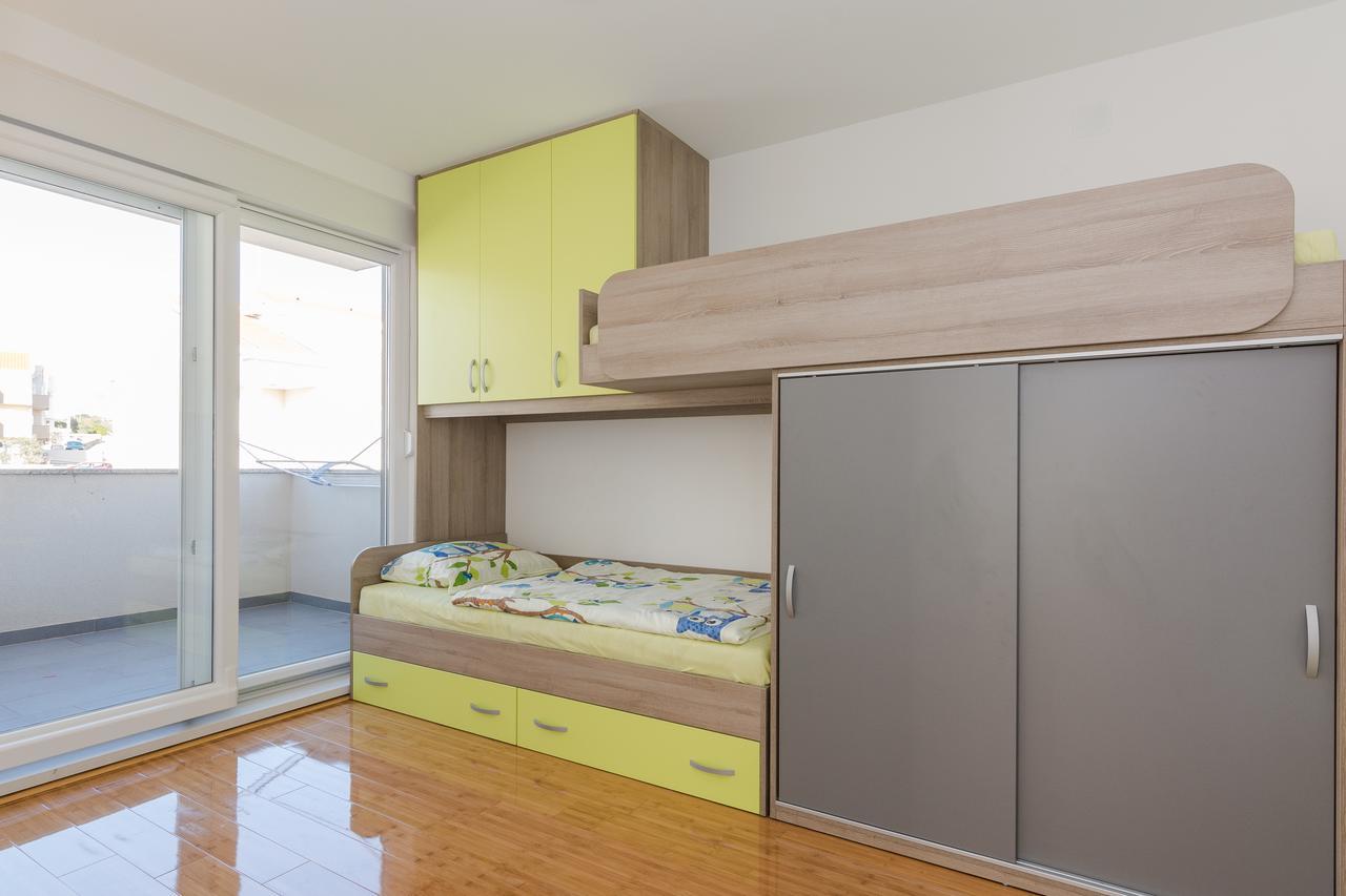 노바야 Fucshia Dreams, Brand New Penthouse For 8 아파트 외부 사진