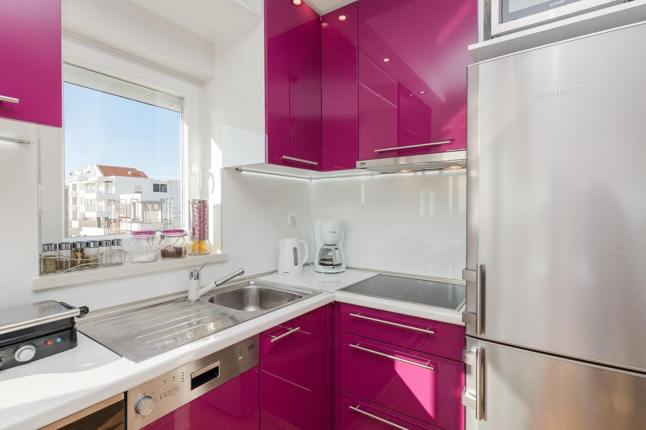 노바야 Fucshia Dreams, Brand New Penthouse For 8 아파트 외부 사진